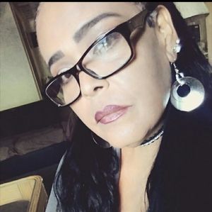 Meet your Posher, Nellie